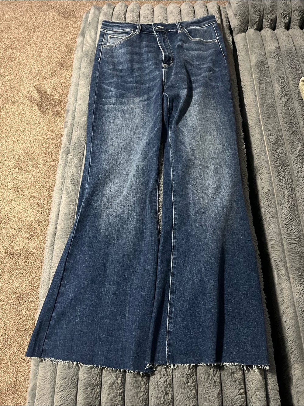Risen Jeans High Rise Raw Hem Flare - 15/32